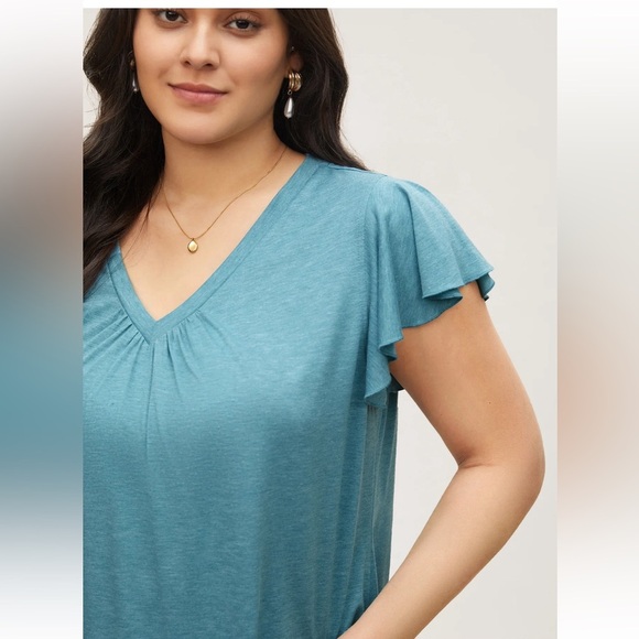 BloomChic Plus Size Solid Heather Gathered Ruffle Sleeve T-shirt - Picture 3 of 8